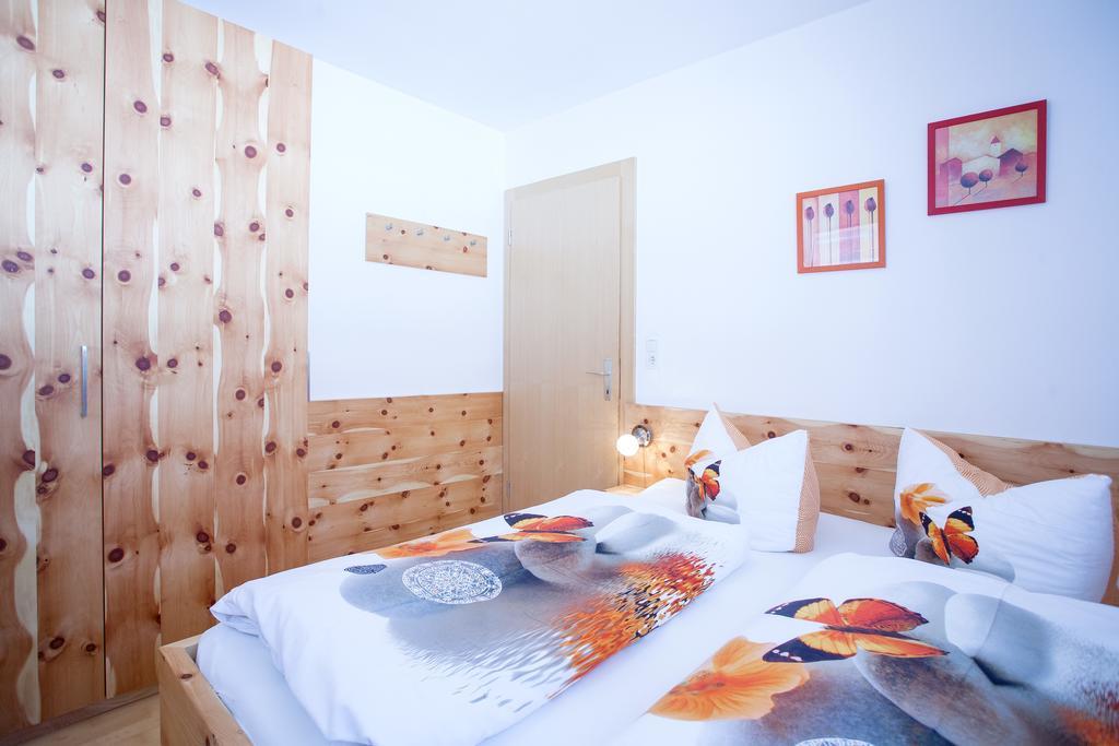 Ferienhaus Alex ヴィージング エクステリア 写真