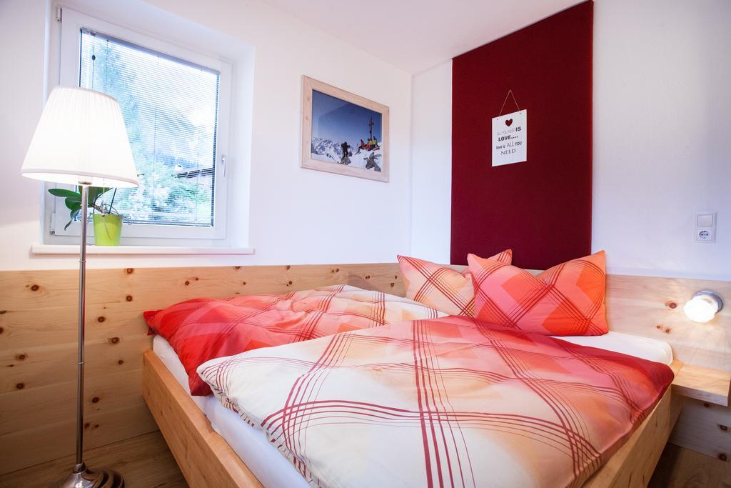 Ferienhaus Alex ヴィージング エクステリア 写真