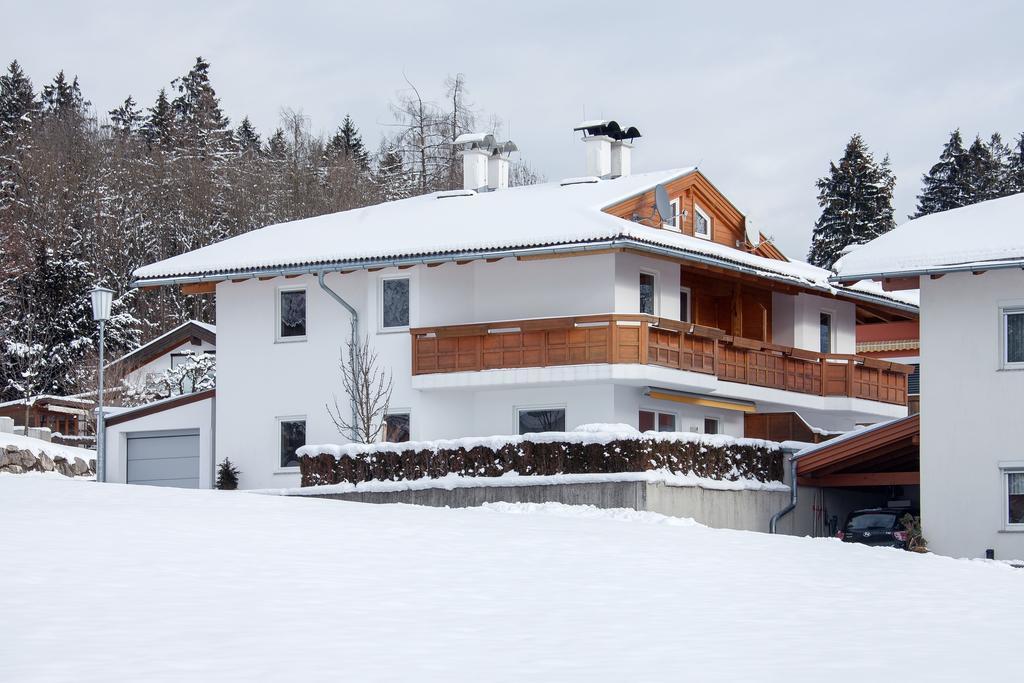 Ferienhaus Alex ヴィージング エクステリア 写真