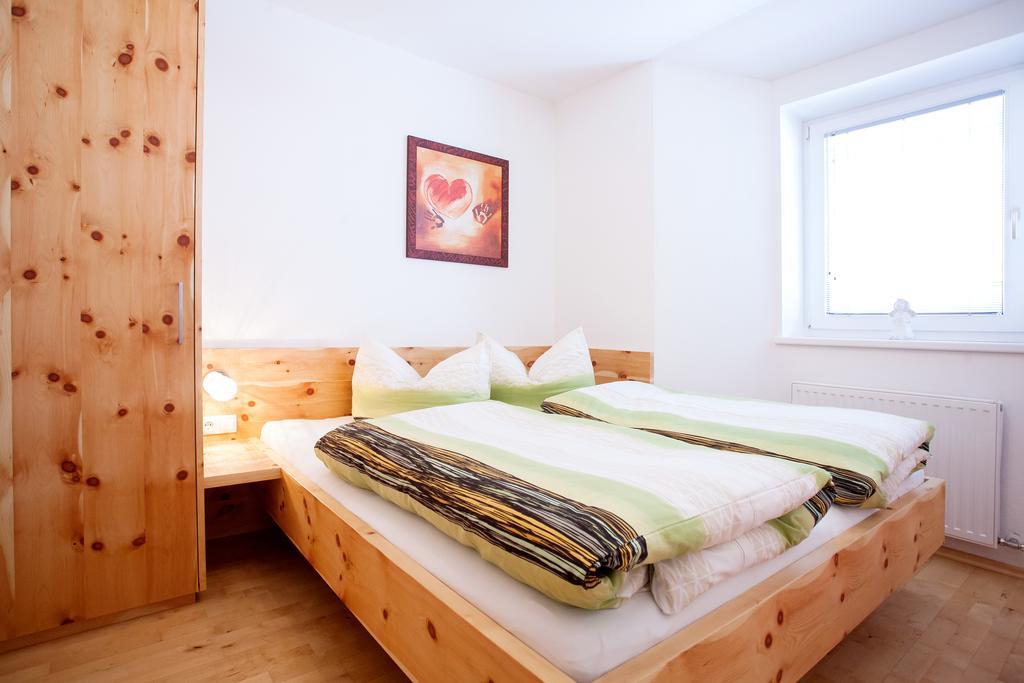 Ferienhaus Alex ヴィージング エクステリア 写真